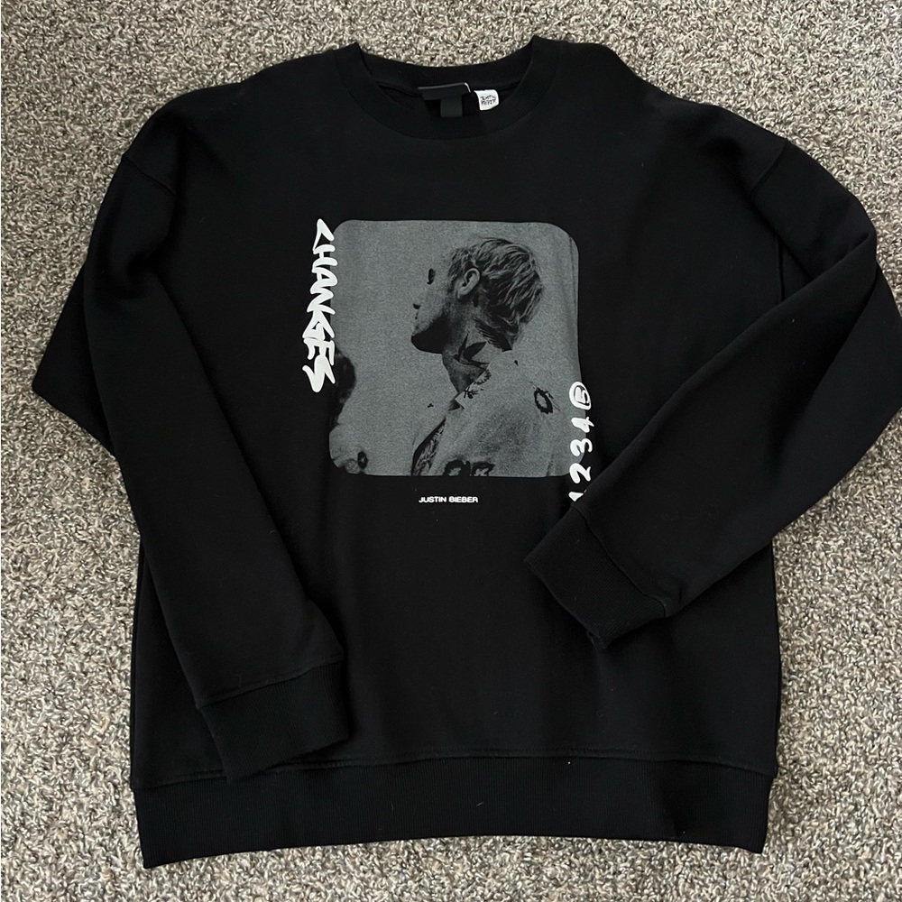 Justin Bieber H&M sweater